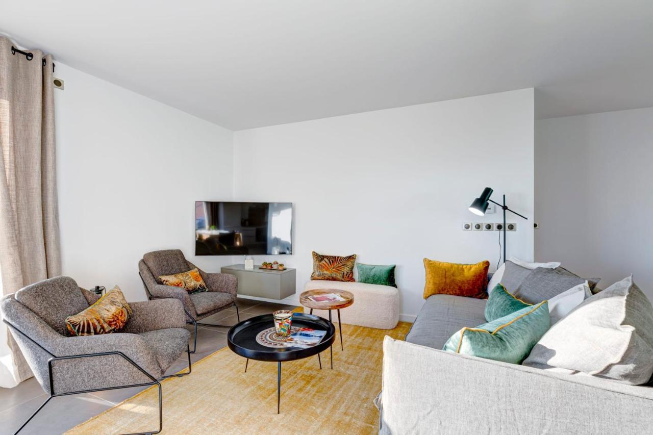 Serenity - 3 Bedroom Top Floor Apartment Parking & Lake View Terrace Annecy Extérieur photo
